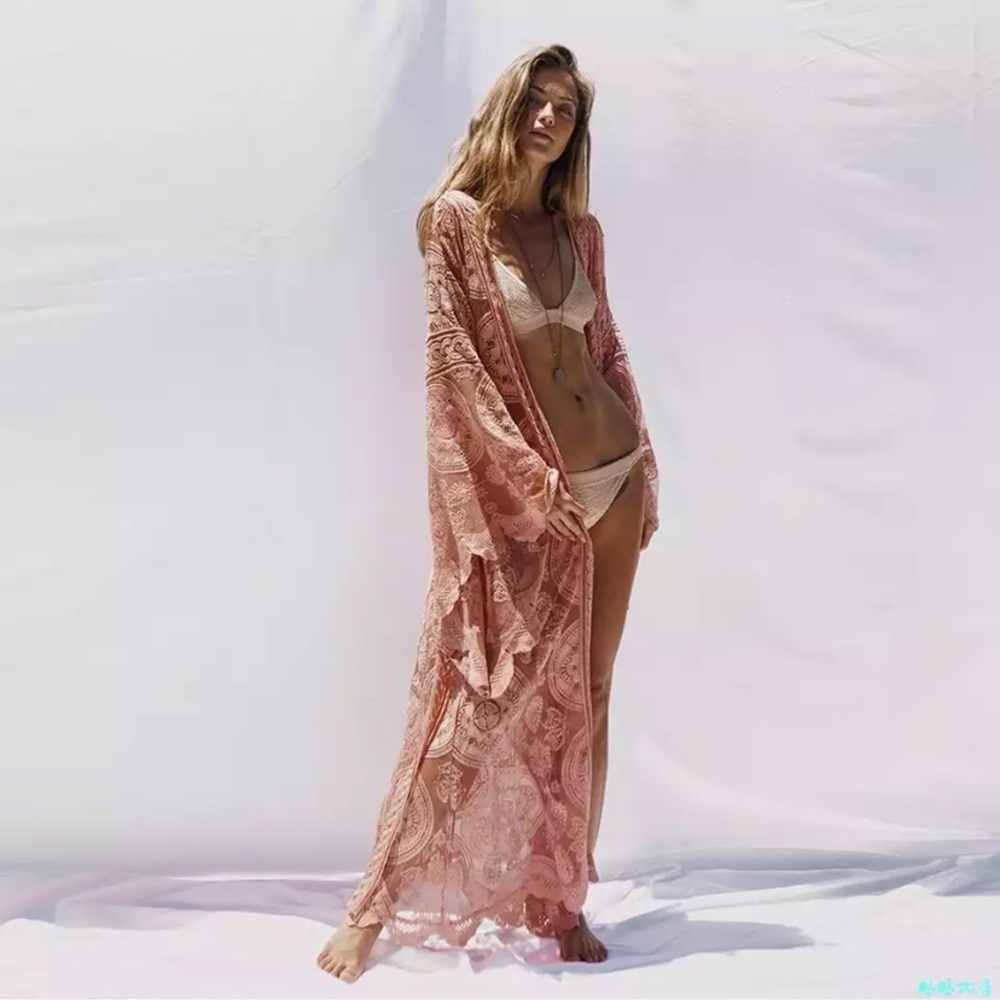 Boho Pink Scalloped Crochet Lace Duster Wrap - Picture 4 of 7